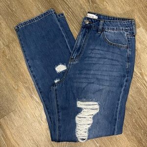NWT Cello high rise straight distressed jeans